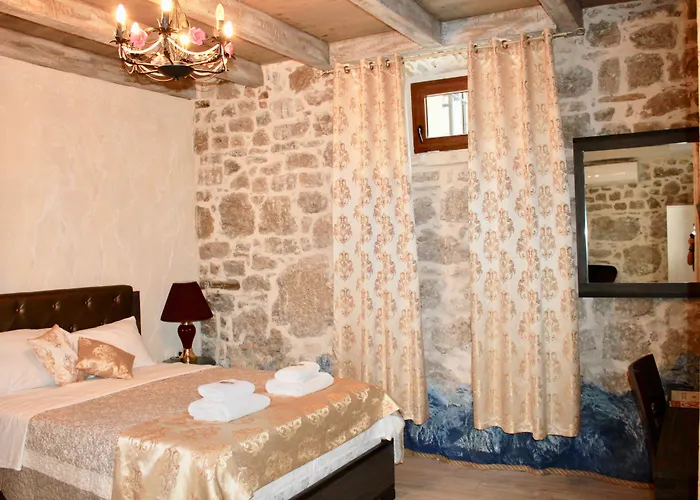 Heritage Palace VarosBoutique Hotel